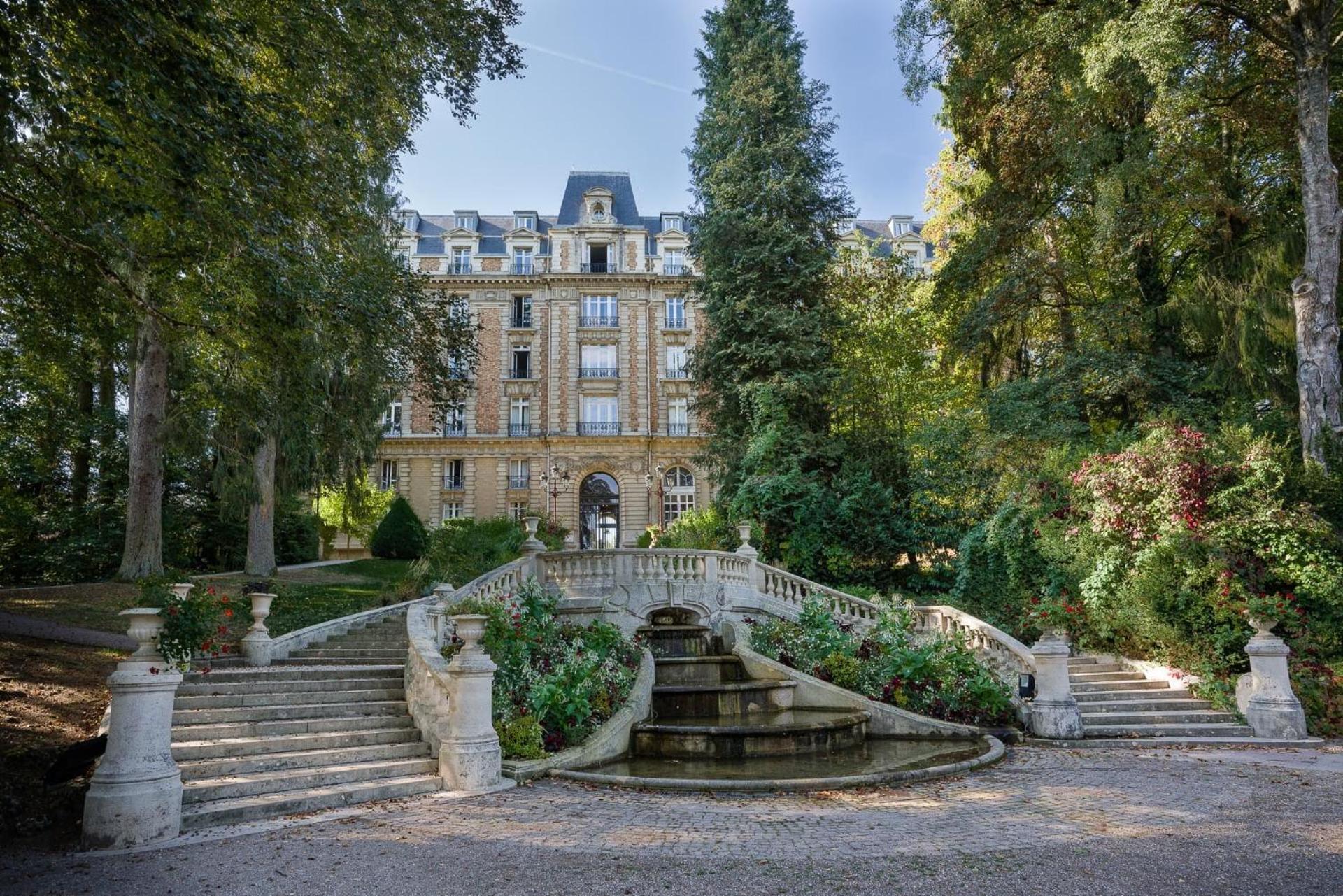 Vittel Studio Neuf Pour Cure Ou Longue Duree Экстерьер фото